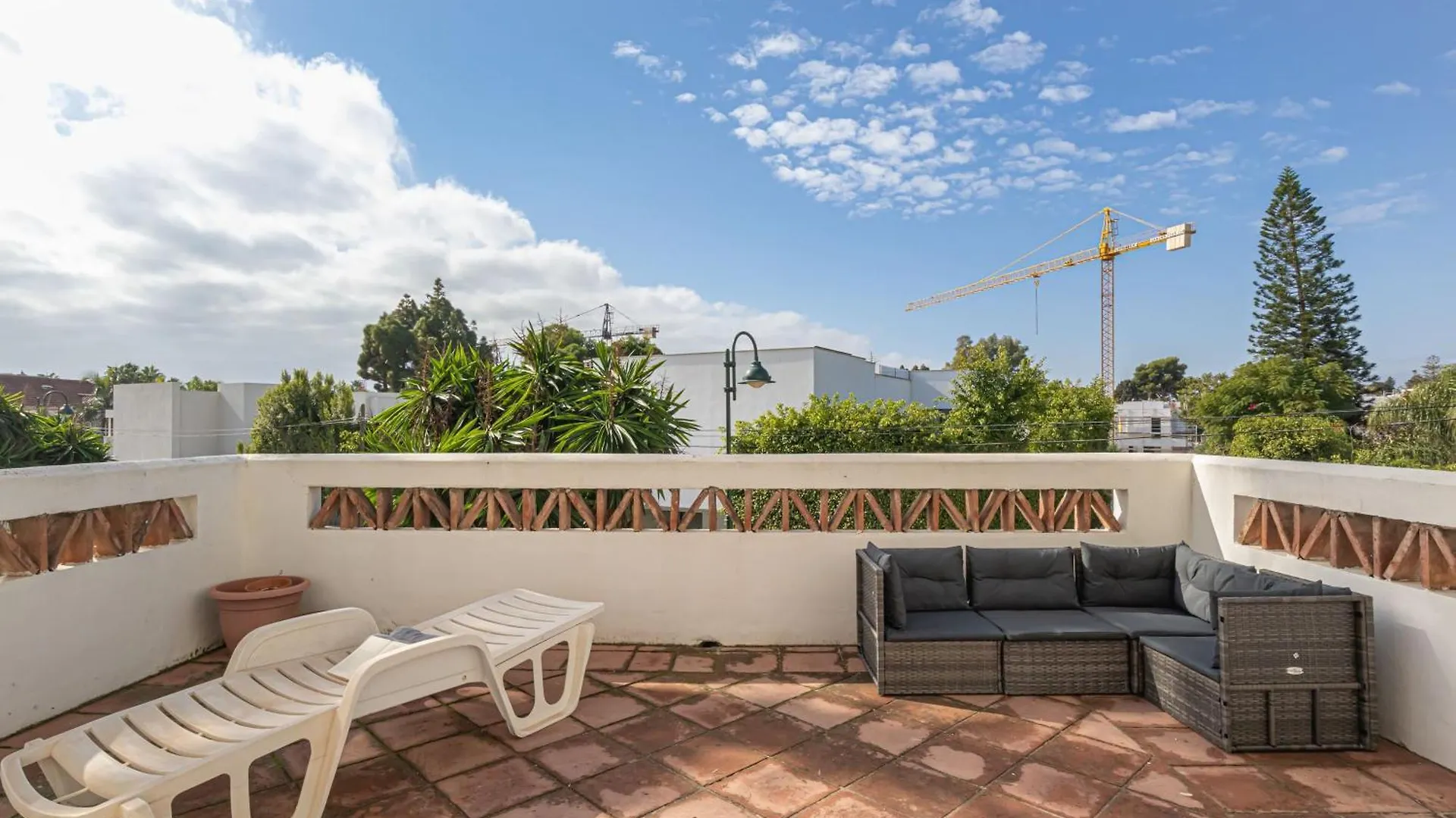 Apartamento Sunbeach - Puerto Banus Marbella